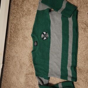 4 for $15 🖤🖤 Slytherin Crop Top Sweater 🐍